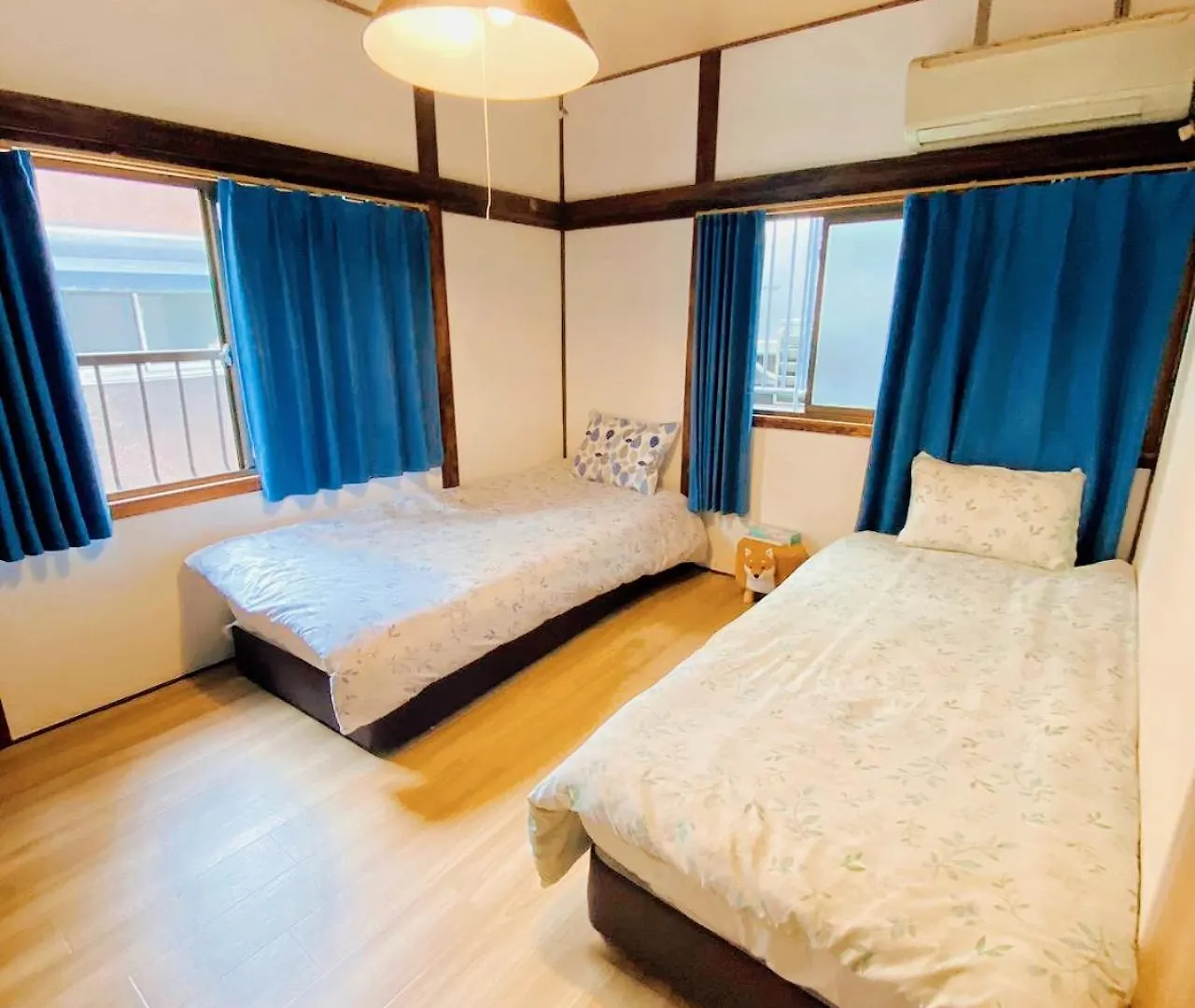距离namba Shinsaibashi麗子民宿 Osaka Villa